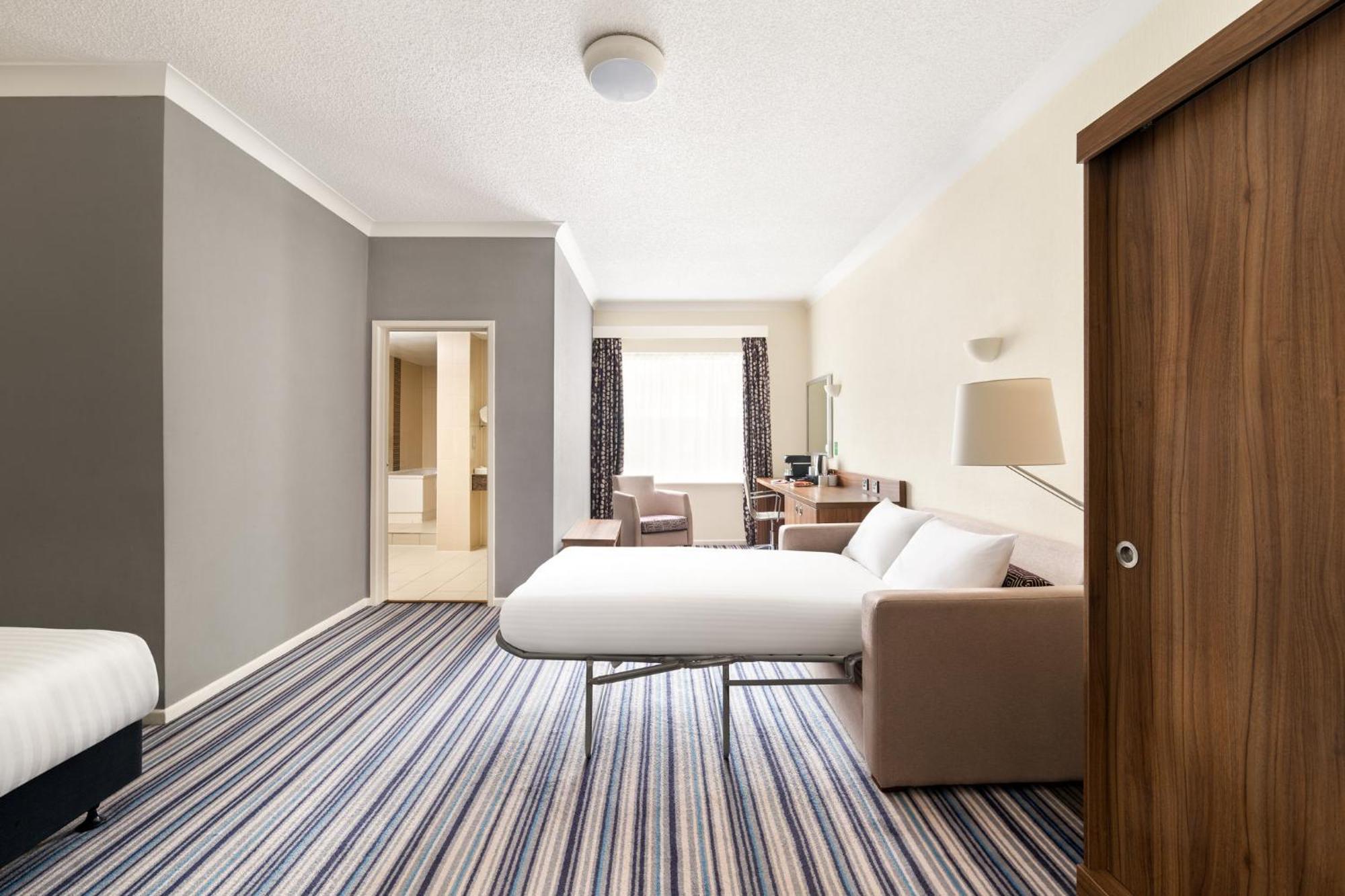 Holiday Inn Norwich North By Ihg Exterior photo